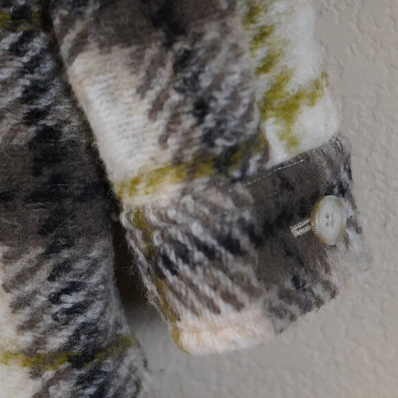 Aritzia Wilfred Free The Ganna Shacket Plaid Wool XS Oversized Gorpcore - Picture 6 of 11